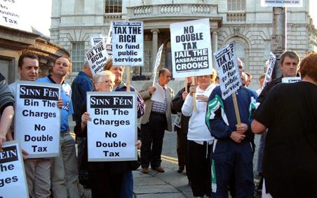 Sinn Fein placards