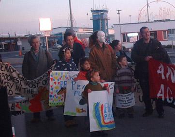 Kids at Shannon protest